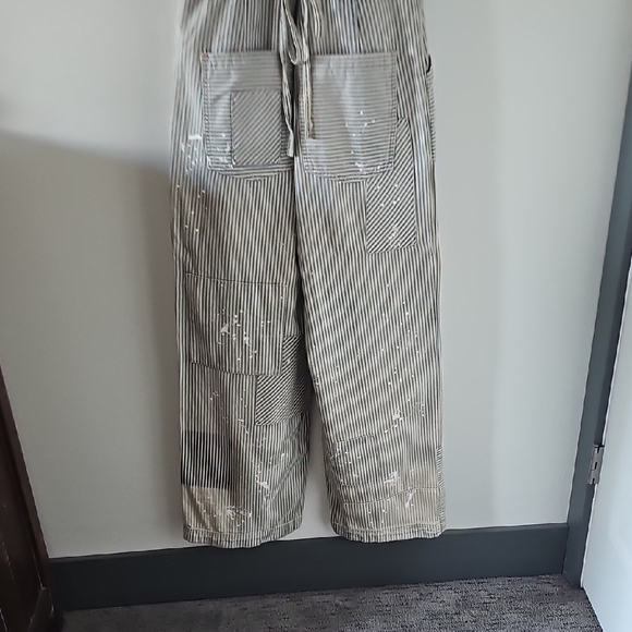 ●●WE THE FREE STRIPED PAINTERS OVERALLS NWOT SIZE L●● - Picture 9 of 12